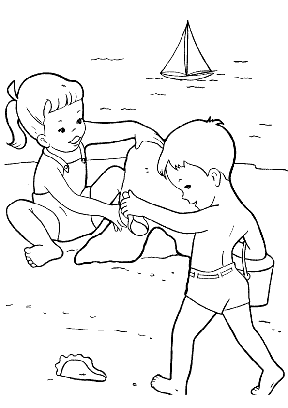 Игры с песком на пляже 